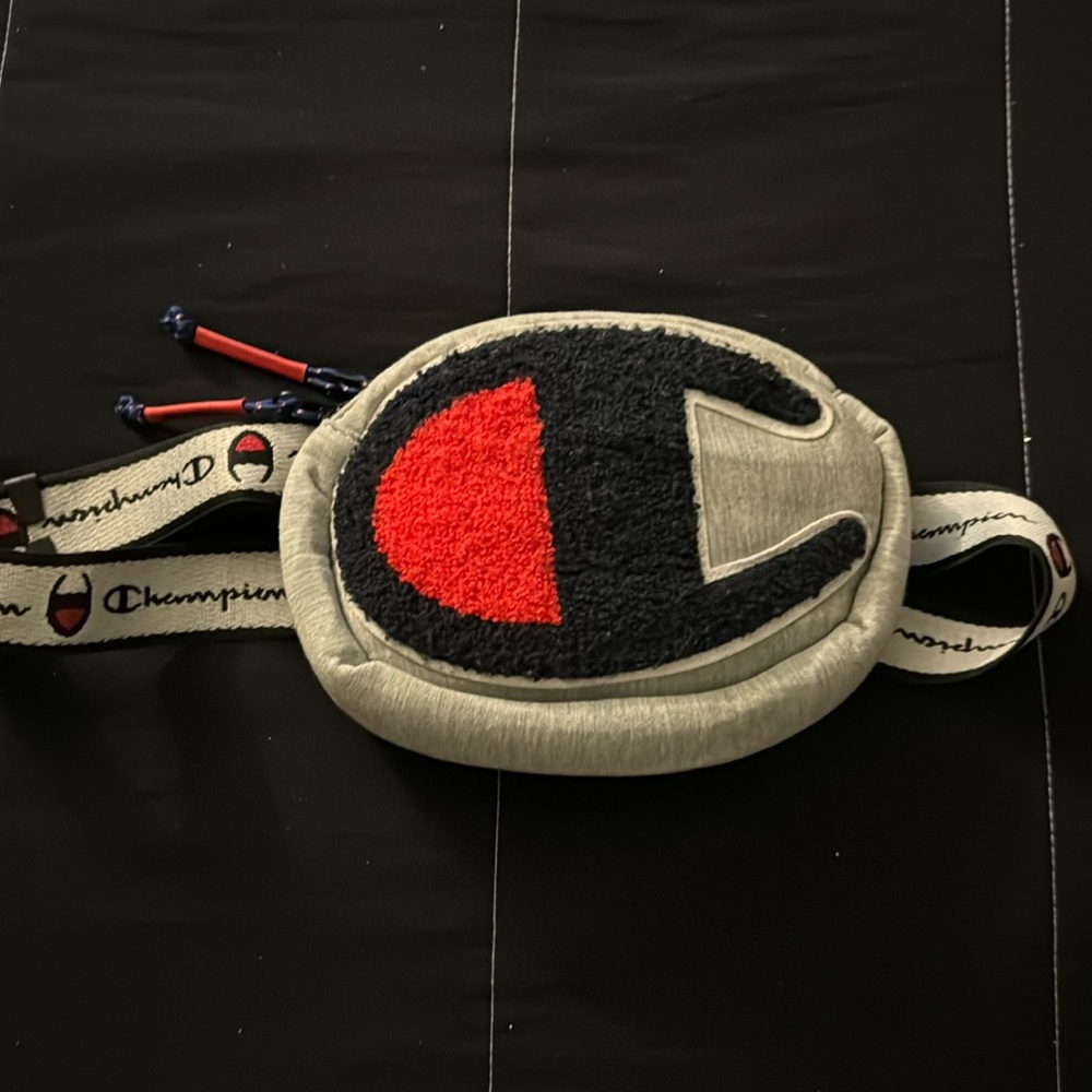 Champion Fanny Pack